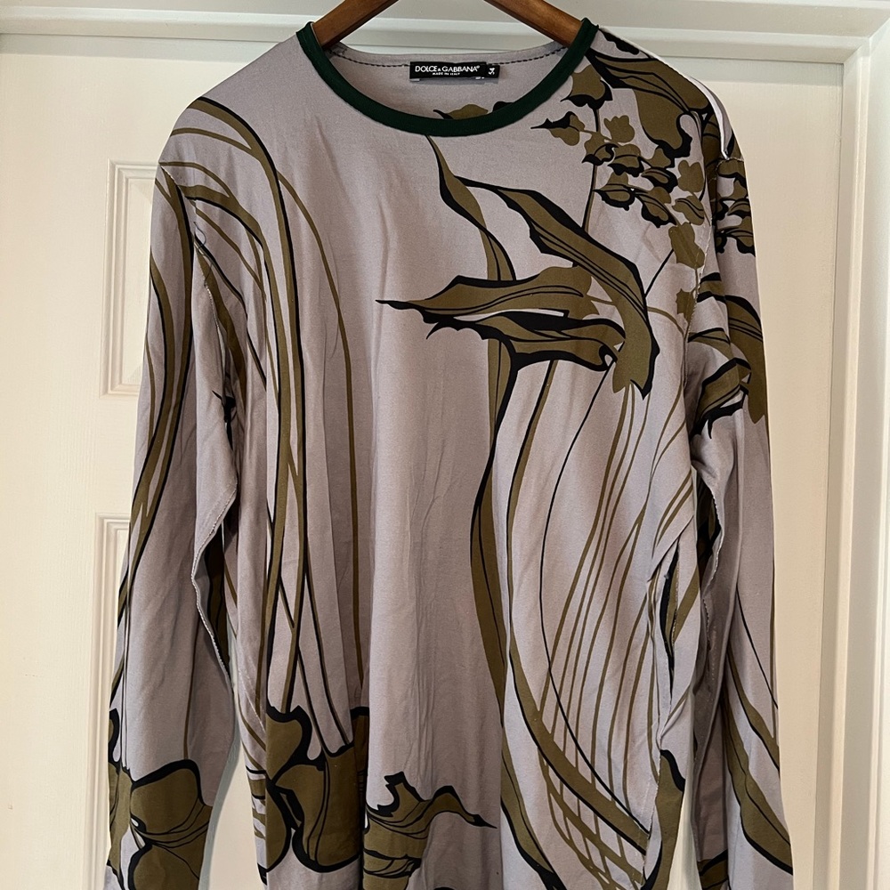 Dolce&Gabbana Long Sleeve Shirt. NEVER WORN